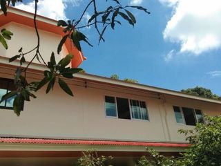 บ้านสวนอัมพร