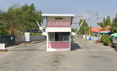 Suan Saen Suk Village