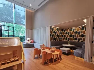 For sale 4 ベッドルーム condo in Khlong San, Bangkok