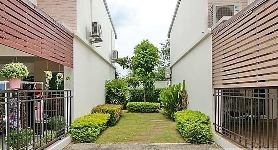 Pruksa Town Nexts Ramindra-Wongwaen