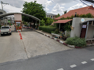 Baan Klang Muang Rama 9 Soi 43