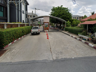 Baan Klang Muang Rama 9 Soi 43