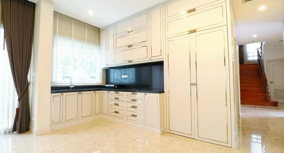 Grand Bangkok Boulevard Sathorn - Pinklao