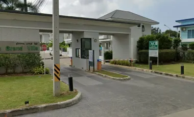 Urai Grand Villa