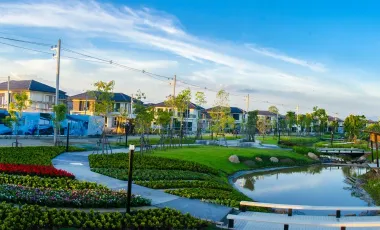 Ploenchit Collina