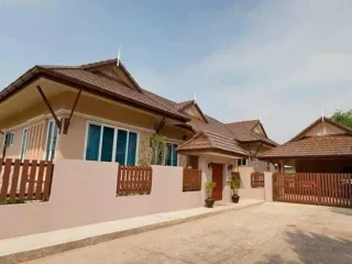 Chaiyapruek Land and House Park