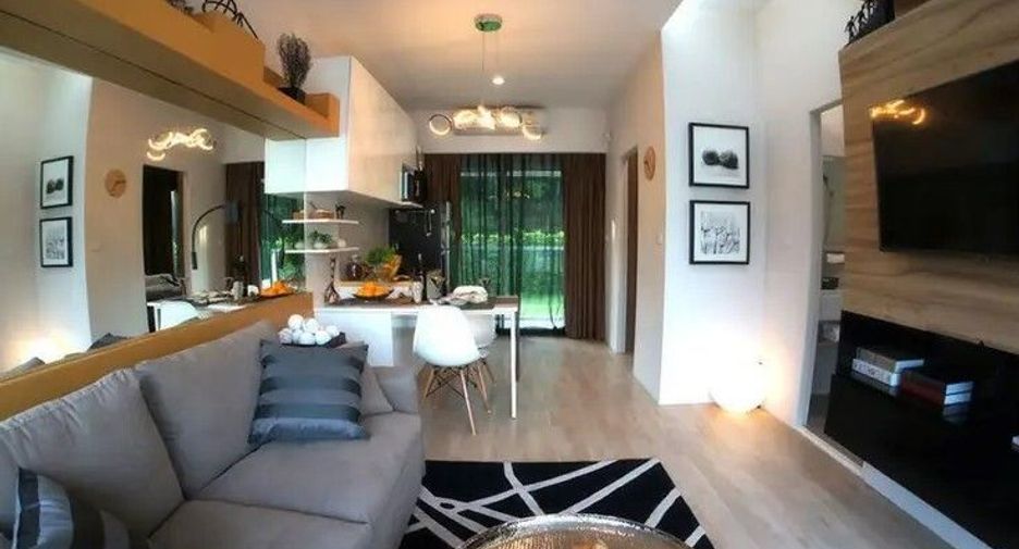 Shore Residence