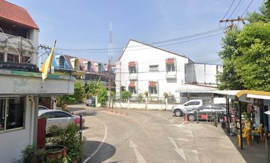 Baan Butsabakam Village