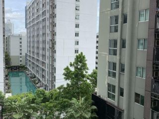 A Space Asoke - Ratchada
