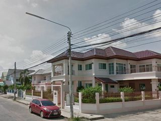 หมู่บ้านชินลาภ