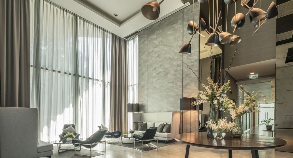 À louer et à vendre 2 chambres condo à Sattahip, Chonburi