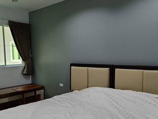Green Hotel