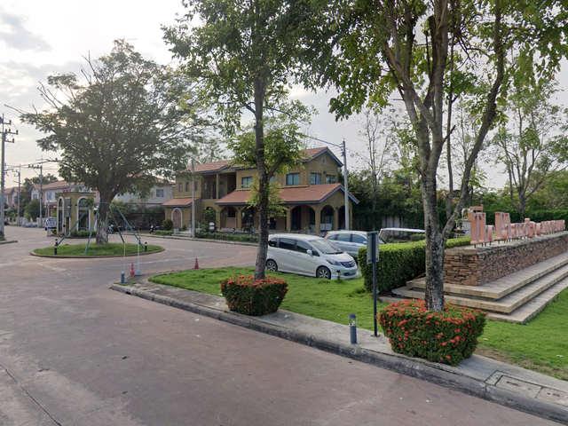 The Palazzetto Klongluang-Klong 3