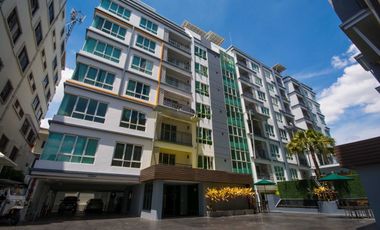 Vogue Sukhumvit 16