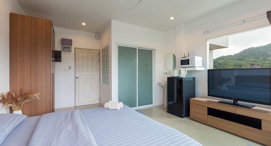 Number 4 Apartment