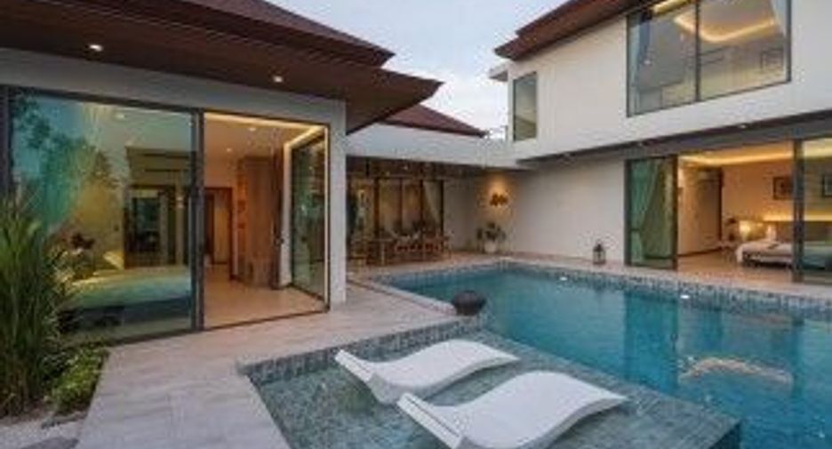 Birdie Pool Villas