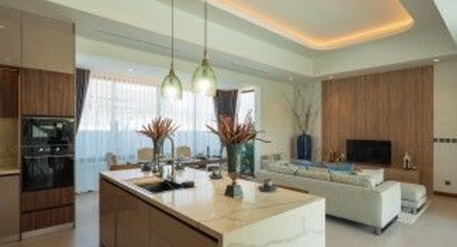 Birdie Pool Villas