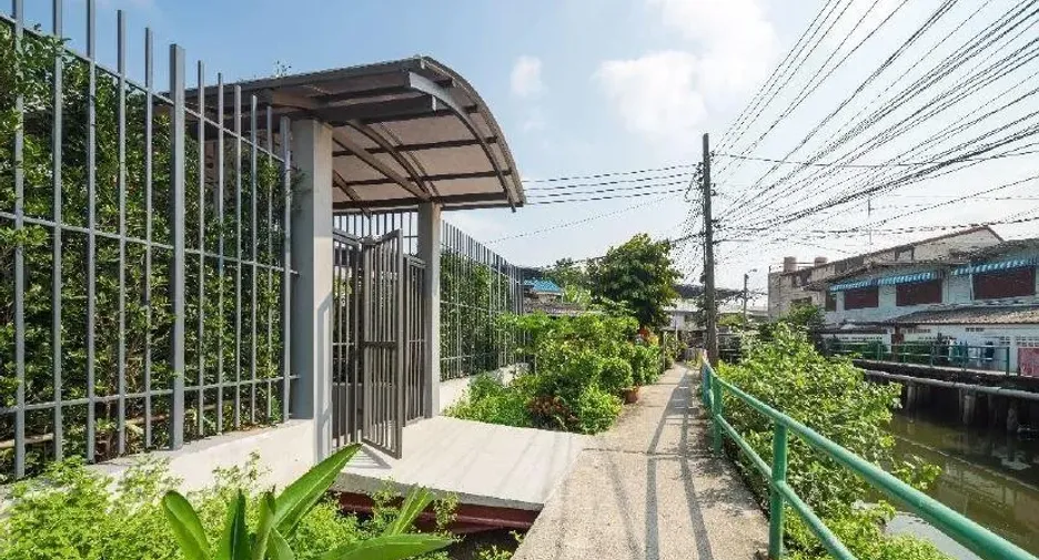 Rich Park @ Triple Station