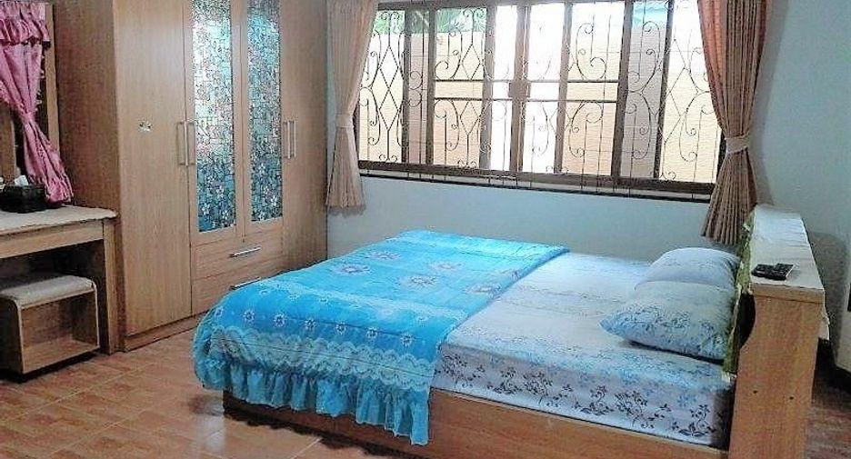 Baan Suai Lom Suan