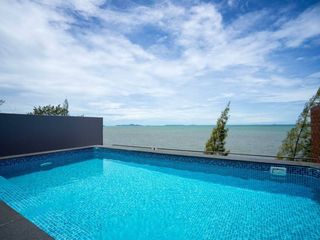 Sandbox Beachfront Villa