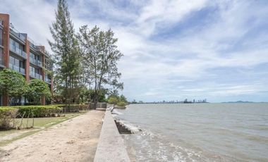 Sandbox Beachfront Villa