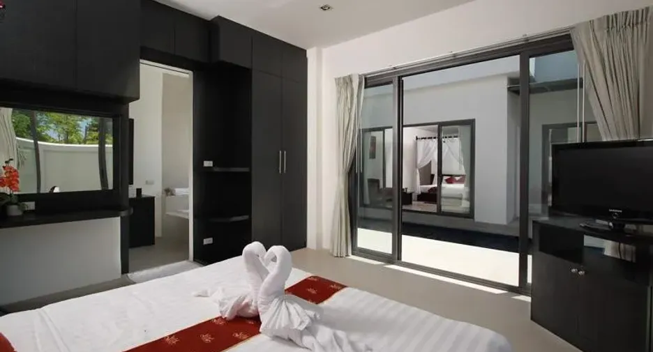 Seastone Pool Villas