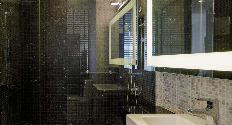 Lux Villa Sathupradit 12