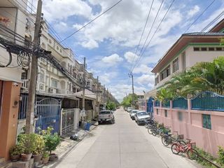 Suphawan Ramkhamhaeng 176