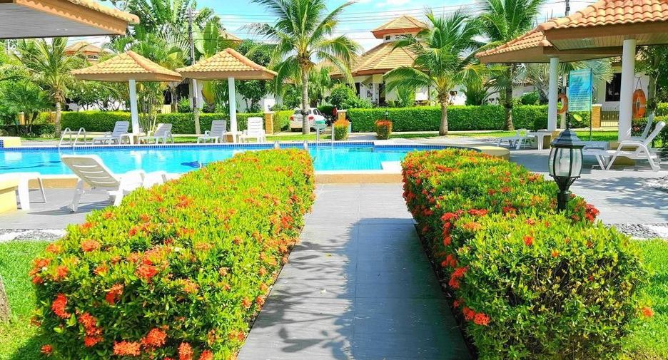 Manora Village II