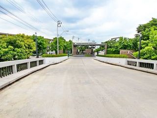 Pattio Srinakarin - Rama 9