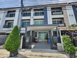 Baan klang mueanh s-sense Srinakarin
