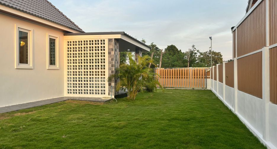 Baan Padyen Village