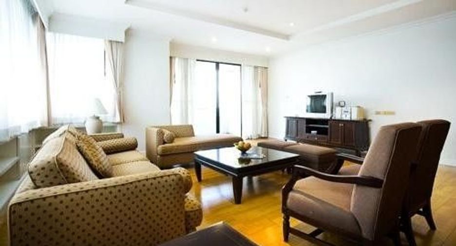 Riverine Place
