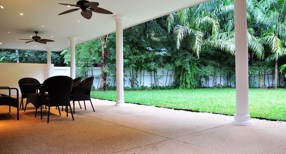 Eden Villa Kamala