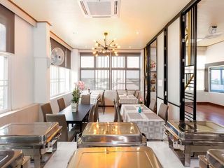 RoomQuest Suvarnabhumi Airport