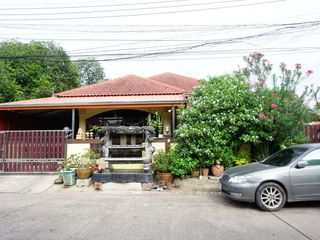 หมู่บ้านรุ่งนภาคุ้มหลวง