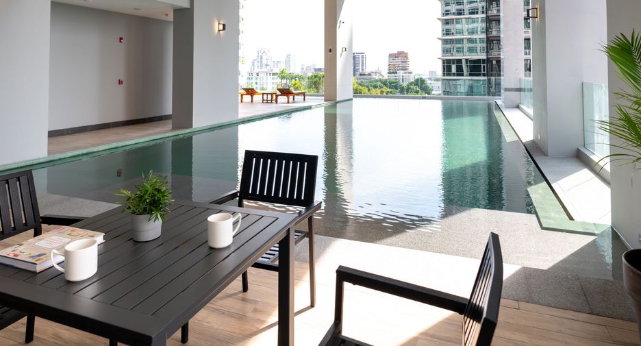 JASMINE CITY HOTEL