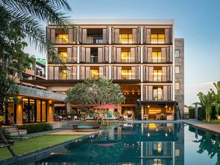 The Silver Palm