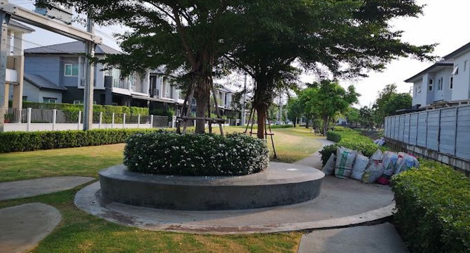 Centro Ratchaphruek