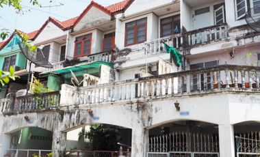 Baan Samphan Villa