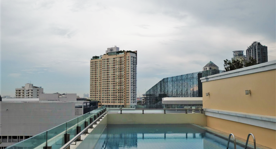 The Address Sukhumvit 42