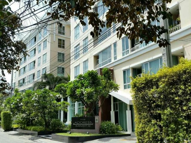 The Address Sukhumvit 42