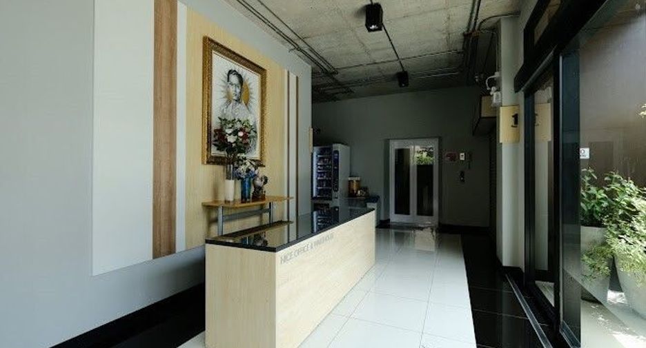 Nice Office, Аэропортная улица