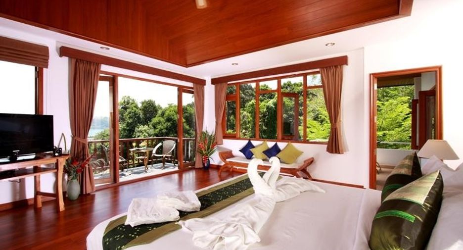 Patong Hill Villa