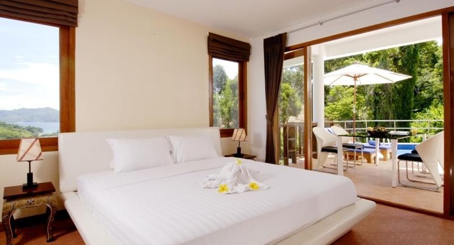 Patong Hill Villa