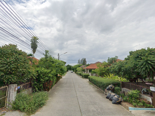 Lamphun Land and House