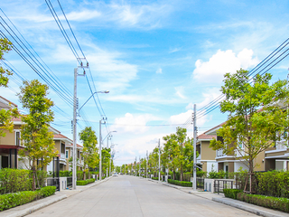เดอะ แพลนท์ อ่อนนุช-มอเตอร์เวย์