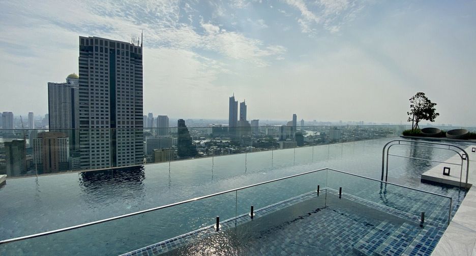 The Lofts Silom