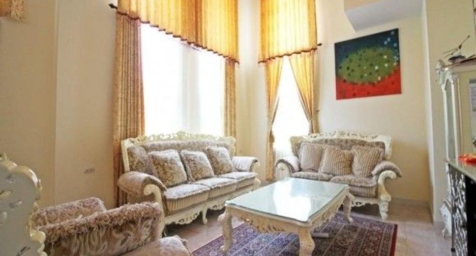Paradise Villa 1