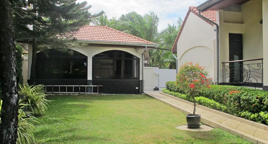 Paradise Villa 1